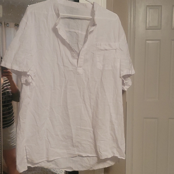 Other - Men's white linen shirt